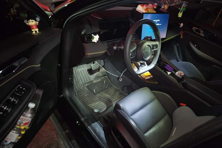 Used Lynk & Co 03 2025 1.5TD DCT Champion Edition Pro