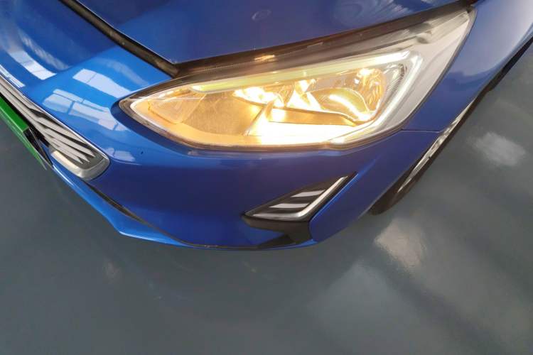 Used Ford Focus 2019 Sedan 1.5L Automatic FENGYUE Model China V Standard