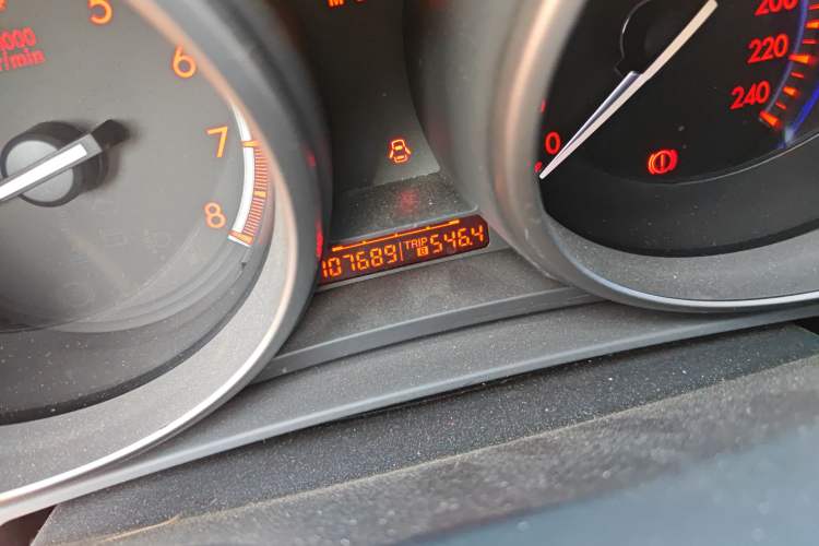 Used Mazda 3 2013 Hatchback 1.6L Automatic Elite Model
