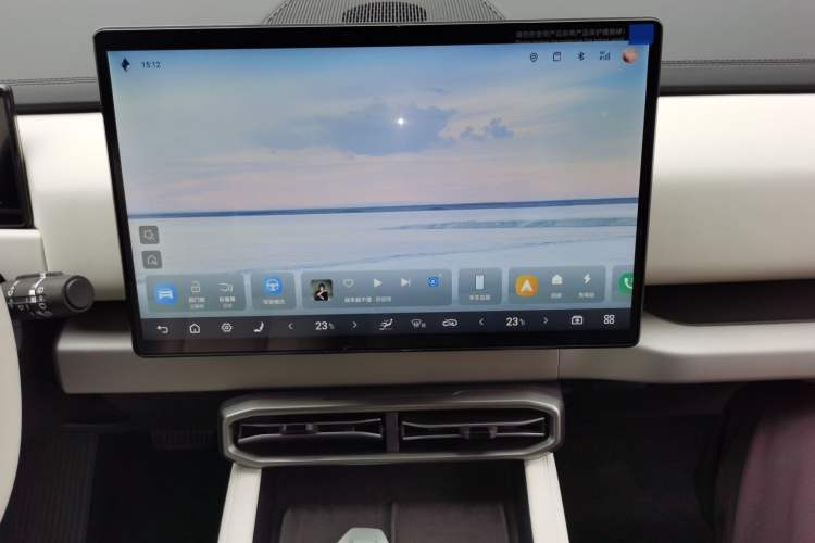 Used Formula Leopard Titanium 3 2025 501KM All-Wheel Drive Intelligent Driving Ultra Version
