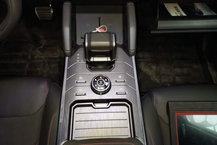 Used JETOUR Traveler 2023 2.0T All-Wheel-Drive CrossPRO