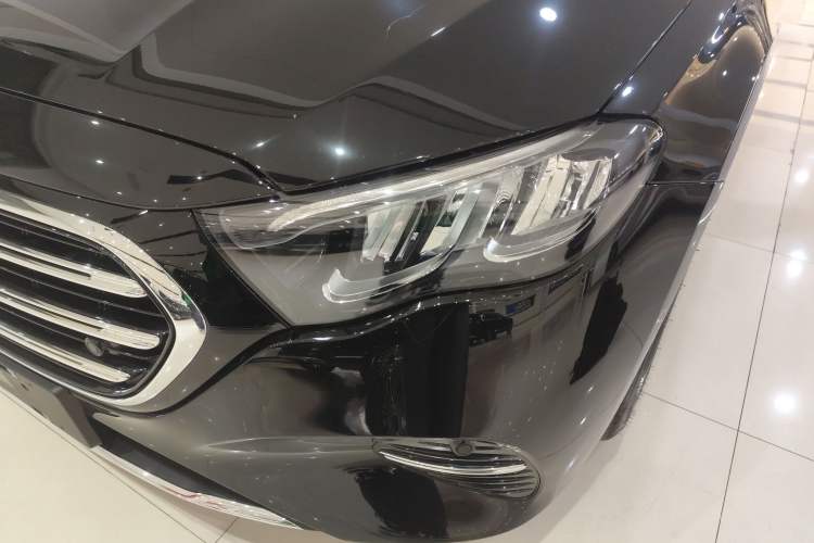 Used Mercedes-Benz E-Class 2025 Facelift E 300 L Luxury Edition