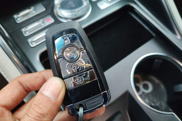 Used Lincoln Nautilus 2025 2.0T Four-Wheel Drive Luxury Edition
