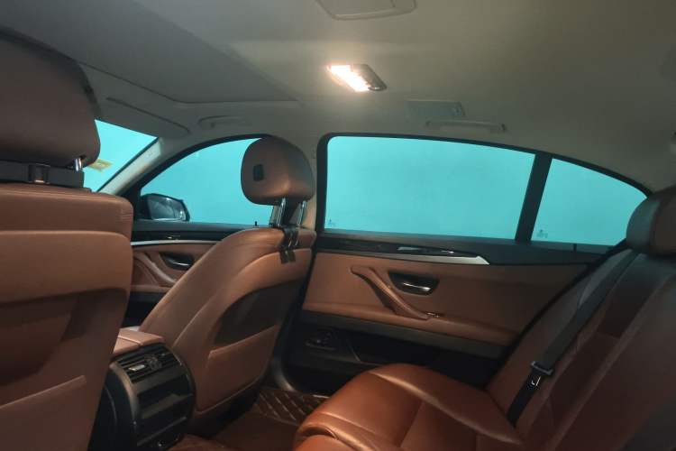 Used BMW 5 Series 2014 525Li Leading Model