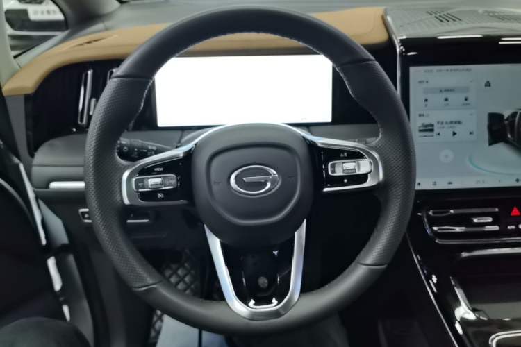 Used GAC Trumpchi M8 2024 Master Series 400T Prestige Edition Steering Wheel