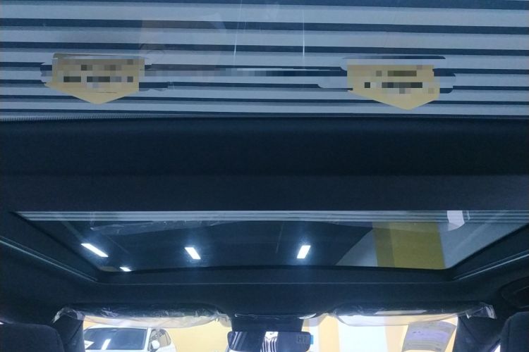 Used Toyota Avalon 2024 Dual-Engine 2.5L XLE Premium Edition