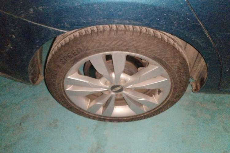 Used Chery Arrizo 5 2016 1.5L Manual Lingchao Edition Right Rear Wheel Hub