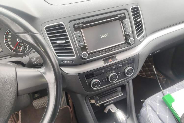 Used Volkswagen Sharan 2014 2.0 TSI Standard Model