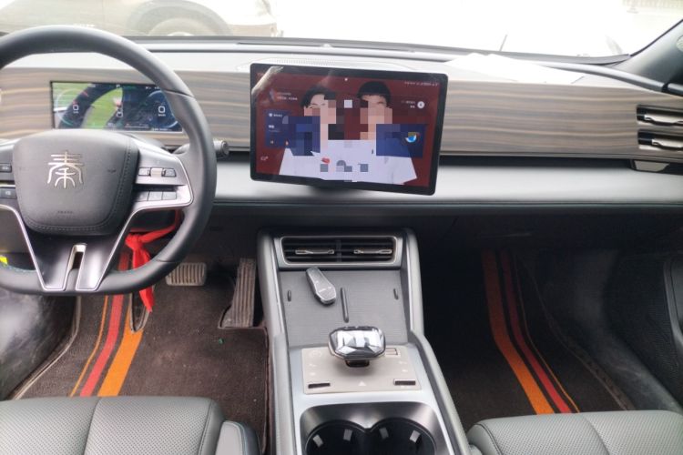 Used BYD Qin L 2024 DM-i 120KM Beyond Model Audio And AC Panel