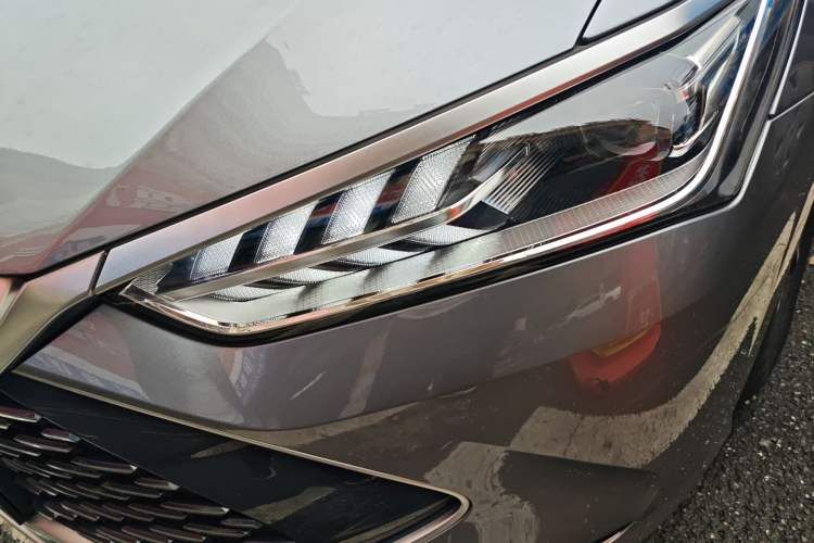 Used BYD Qin PLUS 2024 HONOR Edition DM-i 55KM Leading Model
