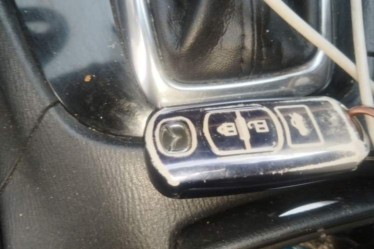 Used Mazda Atenza 2014 2.0L Blue Sky Luxury Edition