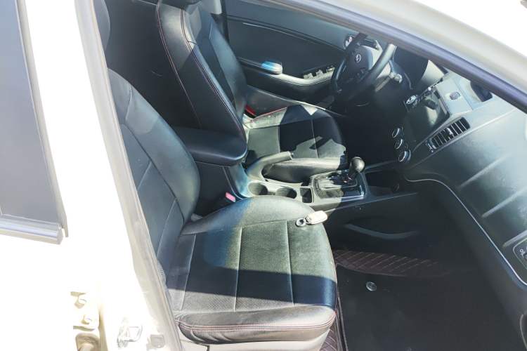 Used Kia K3 2016 1.6L Automatic GLS Right Front Seat