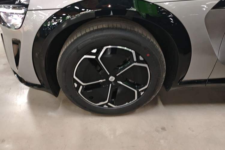 Used Xiaomi Auto YU7 2025 Ultra-Long Range Rear-Wheel Drive Version