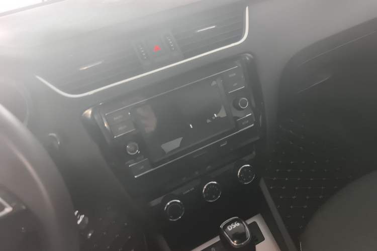 Used Skoda Octavia 2018 TSI230 DSG Luxury Edition