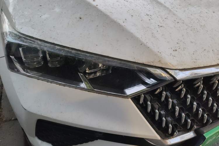 Used Bestune T77 2021 PRO 280 TID Custom Edition Right Front Headlight