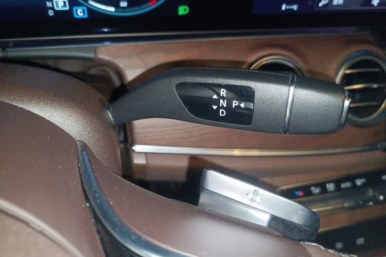 Used Mercedes-Benz E-Class 2021 Restyled E 300 L Luxury Edition