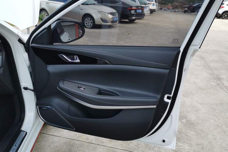 Used CHANGAN Ruicheng CC 2021 Blue Whale Edition 1.5T DCT Luxury Model