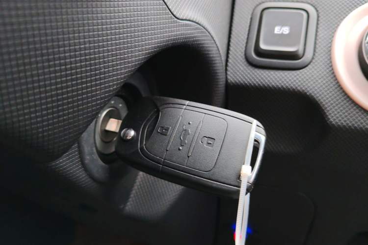 Used Wuling Hongguang MINIEV 2022 Easy Version Lithium-NMC
