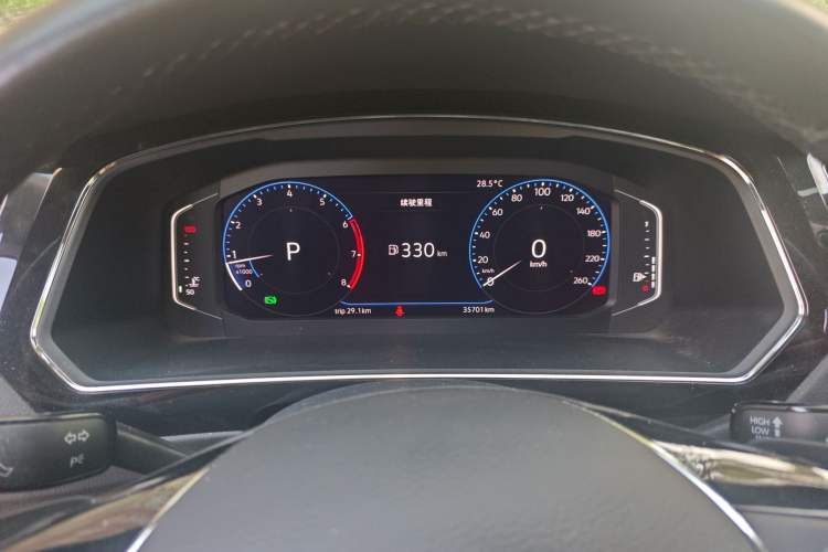 Used Volkswagen Tiguan L 2020 330TSI Automatic Two-Wheel Drive Smart Luxury Edition China VI Standard
