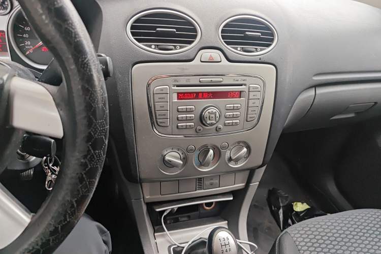 Used Ford Focus 2013 Hatchback Classic 1.8L Manual Base Model