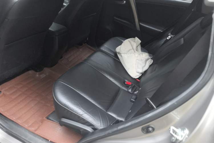 Used Toyota RAV4 2013 2.0L CVT Four-Wheel Drive New Edition
