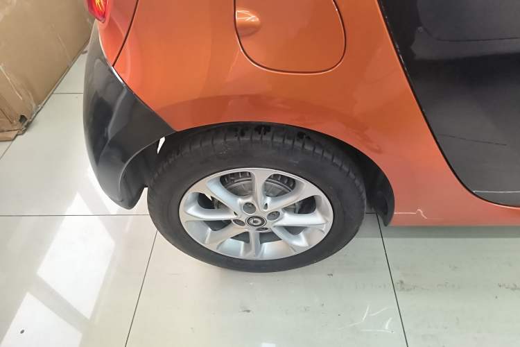 Used smart forfour 2016 1.0L 52 kW Dynamic Edition
