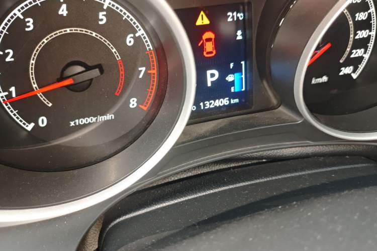 Used Mitsubishi ASX 2013 2.0L CVT Two-Wheel Drive Luxury Edition