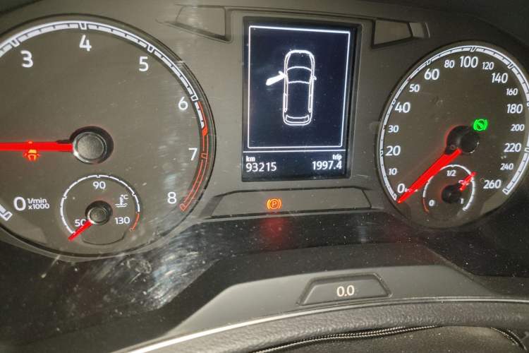 Used Volkswagen T-ROC 2018 230TSI DSG Two-Wheel Drive Advanced Version China V Standard