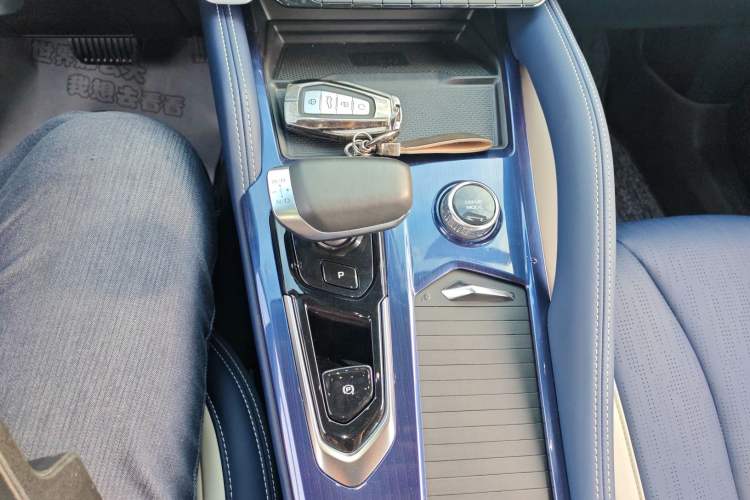 Used Geely Auto Monjaro L 2022 1.5T Leishen Hi·F Plug-in Hybrid Super Xun Gear Lever