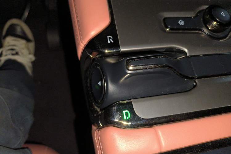 Used Nio EC6 2020 440KM Signature Edition Gear Lever