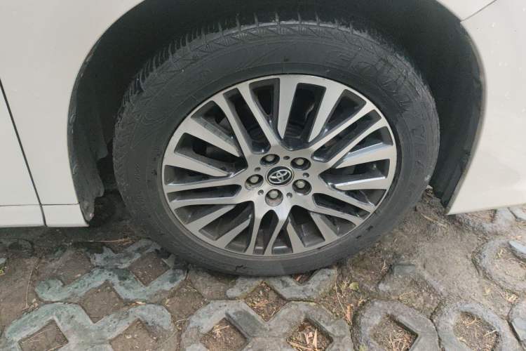 Used Toyota Alphard 2015 3.5L Luxury Edition