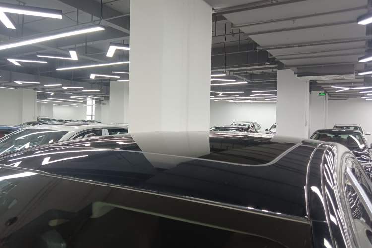 Used BMW 5 Series 2020 525Li Luxury Package Roof