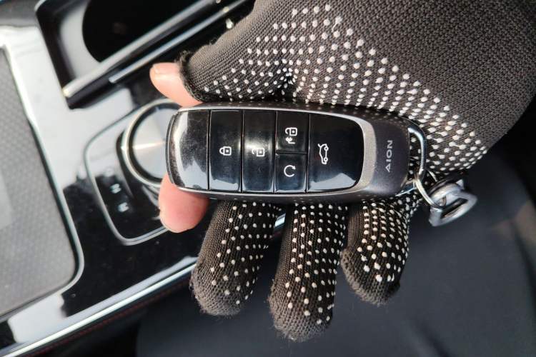 Used AION V 2022 Plus 80 Executive Edition Ternary Lithium
