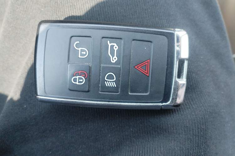 Used Land Rover Range 2019 3.0 SC V6 Long-wheelbase Version Vehicle Key