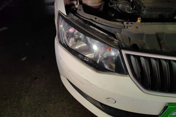 Used Skoda Fabia 2017 1.4L Automatic Car Enjoy Edition
