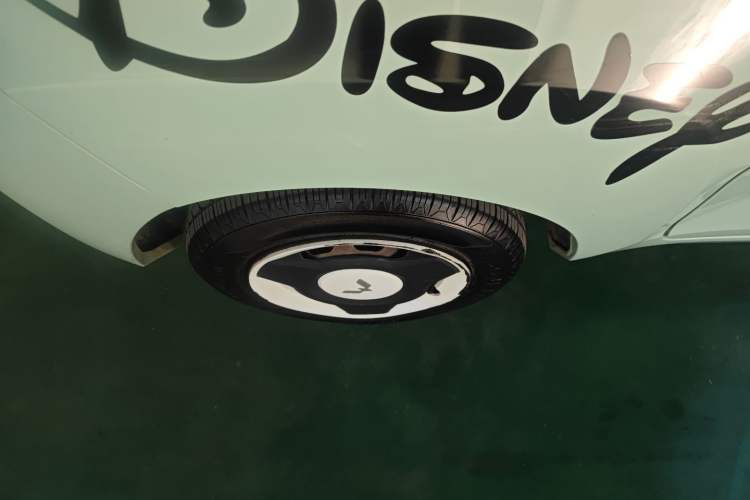 Used Wuling Hongguang MINIEV 2021 Macaron Premium Model – Lithium Iron Phosphate Right Rear Wheel Hub