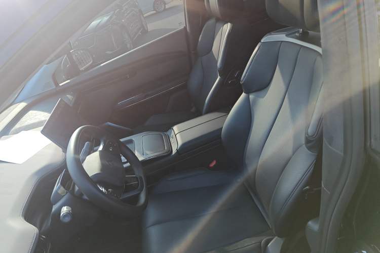 Used Hyptec HT 2023 670 Rear-Drive Ultra-High-Voltage NDA Version