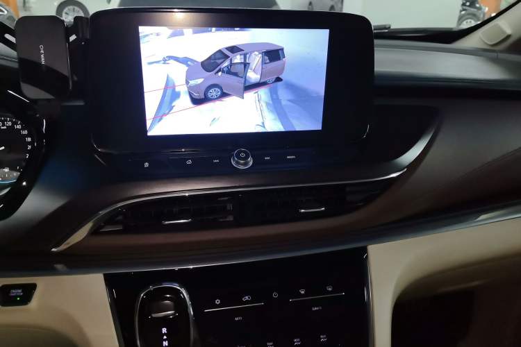 Used Buick GL8 2021 Land Cruiser Executive Class 652T Comfort Model