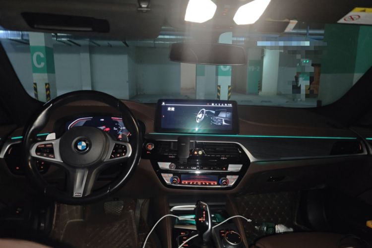 Used BMW 5 Series 2021 530Li Luxury Edition M Sport Package Headliner