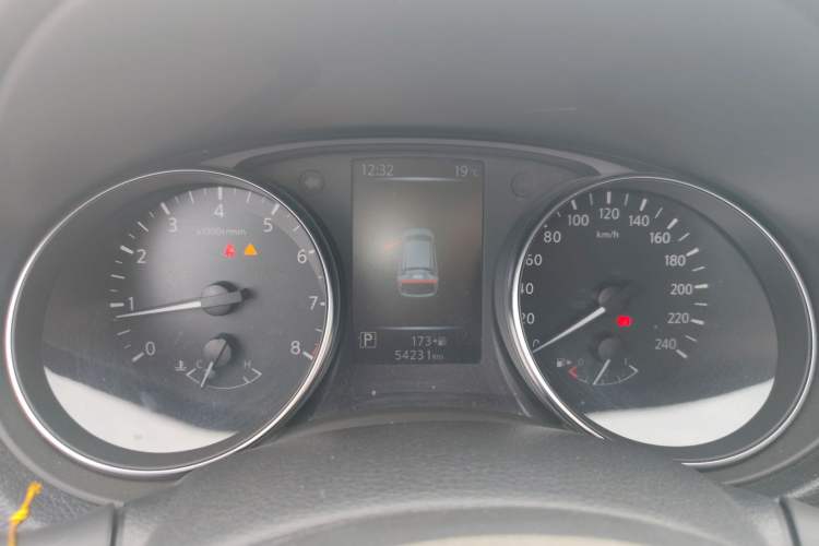 Used Nissan Qashqai 2022 2.0L CVT XV Smart Enjoyment Version
