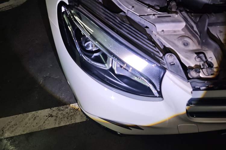 Used Mercedes-Benz GLC 2017 GLC 260 4MATIC Luxury Model
