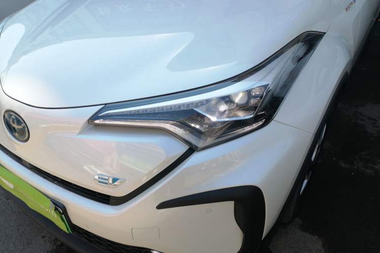 Used Toyota C-HR EV 2020 Deluxe Sunroof Edition