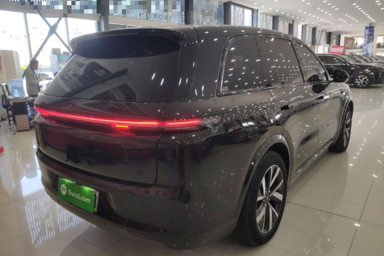 Used Li Auto L8 2023 Pro Model
