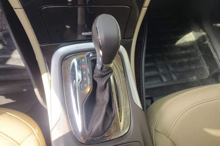 Used Buick Regal 2014 2.0L Elite Fashion Edition
