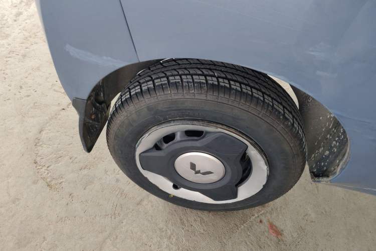 Used Wuling Hongguang MINIEV 2021 Macaron Fashion Edition Lithium-Ion Battery