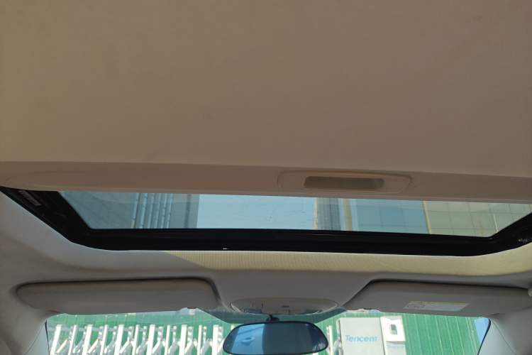 Used Ford Escort 2015 1.5L Automatic Fashion Model