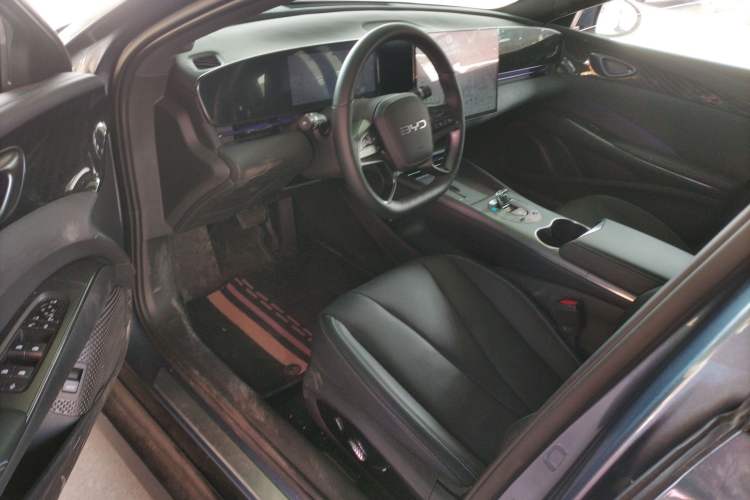 Used BYD Seal 2025 650 Zhihang Edition Interior 3