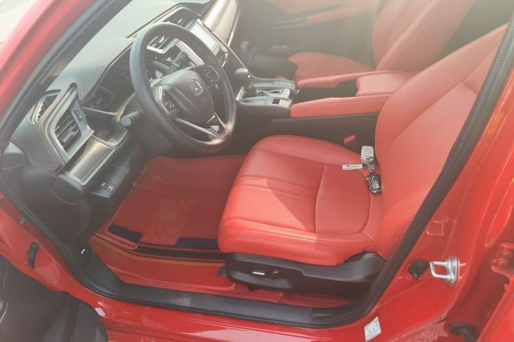 Used Honda Civic 2021 HATCHBACK 220TURBO CVT Trendy Cool Edition