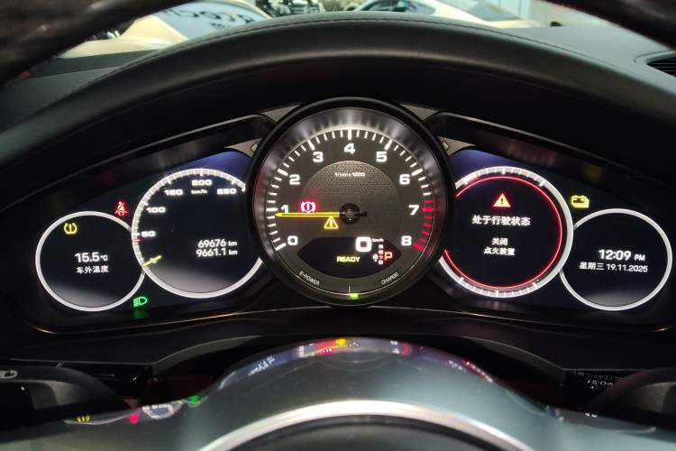 Used Porsche Cayenne E-Hybrid 2022 Cayenne E-Hybrid 2.0T Platinum Edition
