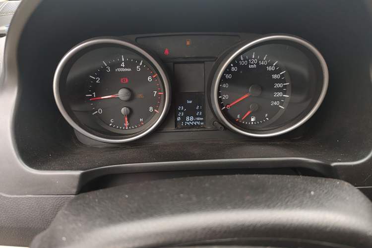 Used Haval H6 2012 1.5T Manual Two-Wheel Drive Elite Model
